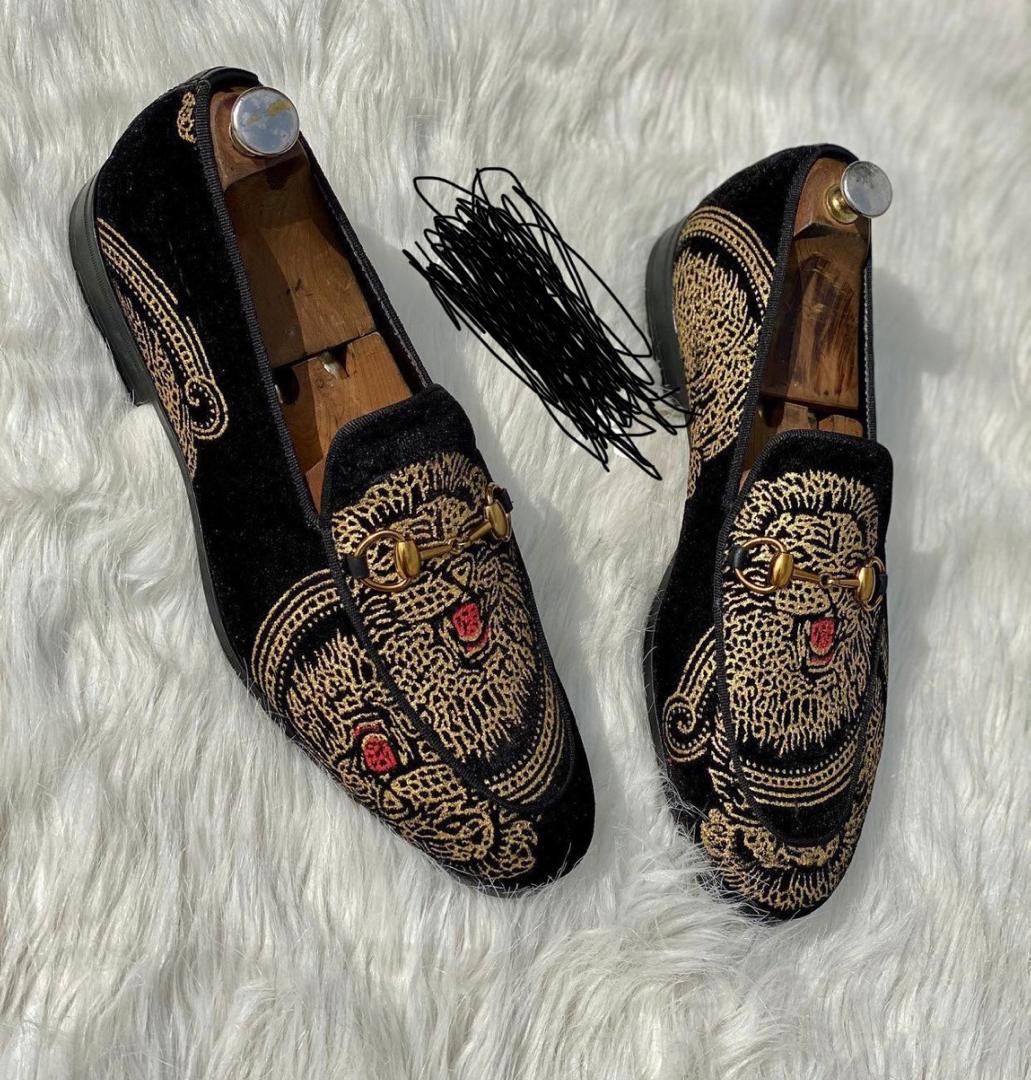 Isi Agu shoes