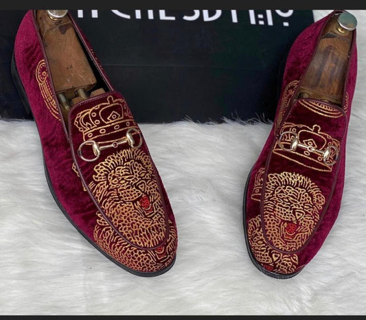 Isi Agu shoes